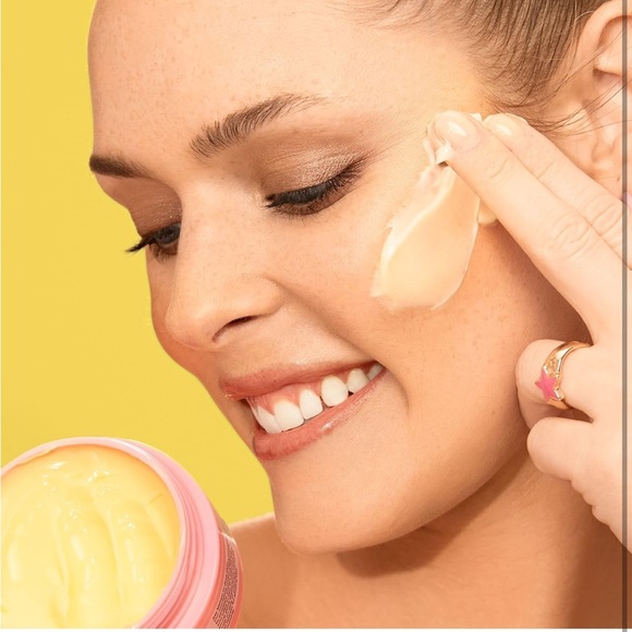 Freeman Nourishing Cream Mask – New Formula, 2 fl oz- NWT - Picture 6 of 10